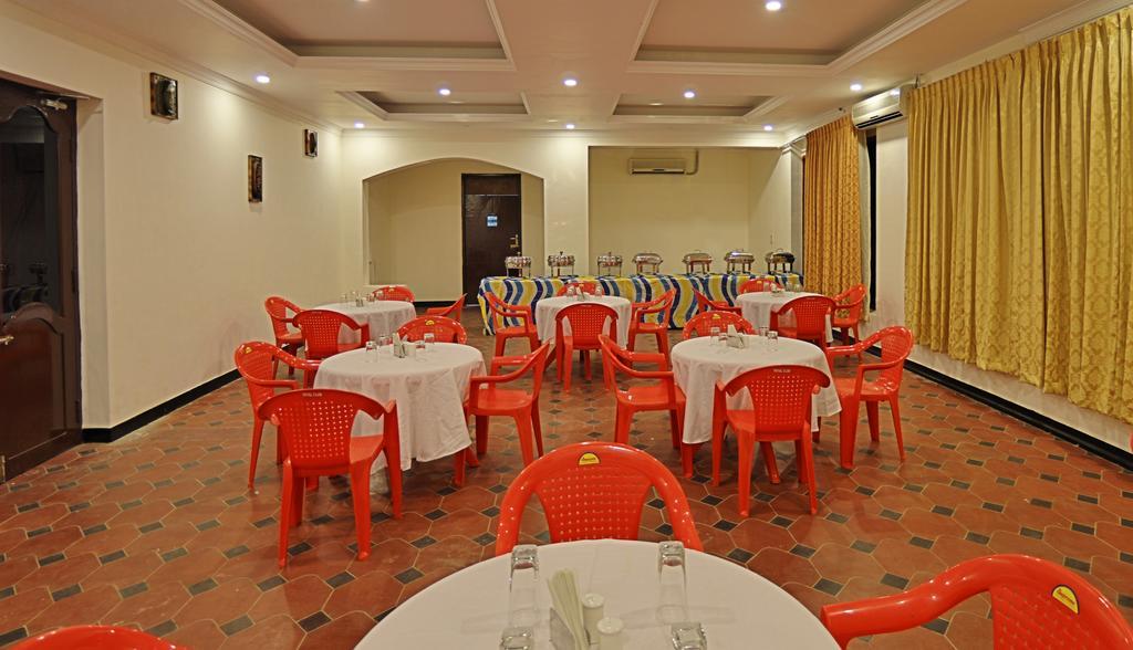 Royal Club Otel Chennai Dış mekan fotoğraf